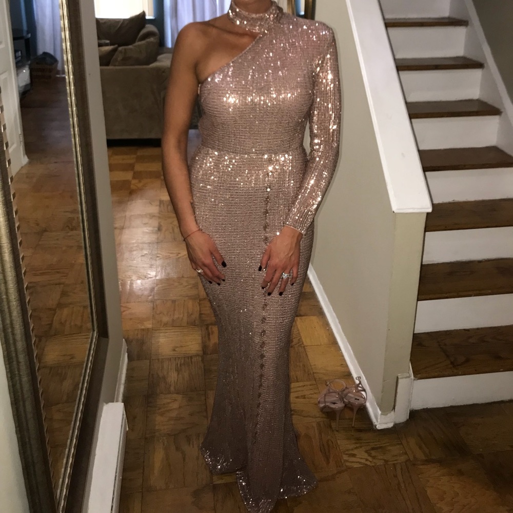rose gold gown-